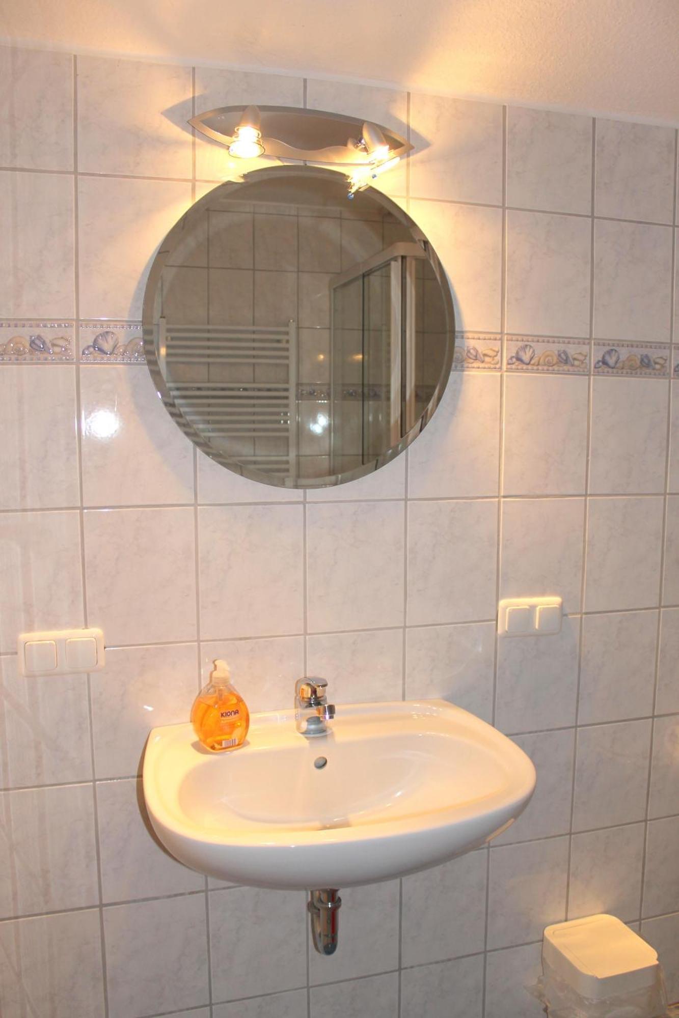 "Hof Triangel - Whg 2" - Bauernhofurlaub Apartamento Riepsdorf Exterior foto